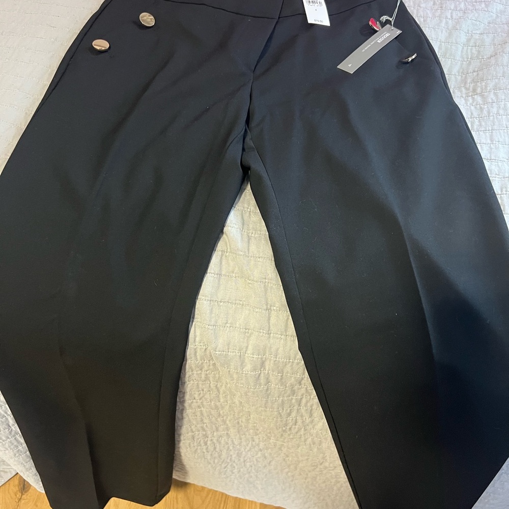 BNWT Loft, size 4, Stylish Black Wide-Leg Pants with gold Button Detail